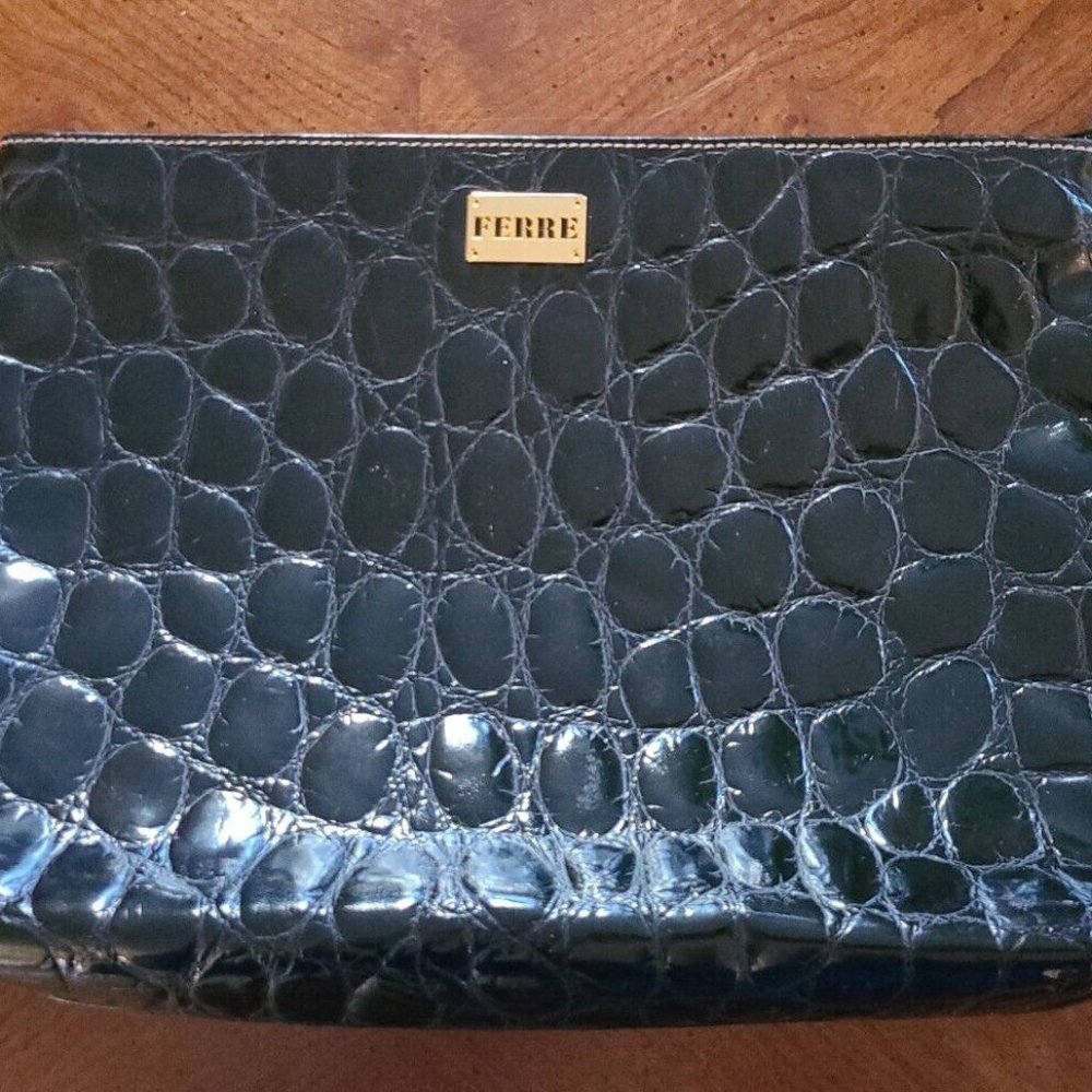 Gianfranco Ferre Black Crocodile Patent Leather Clutch Purse #19678 Italy